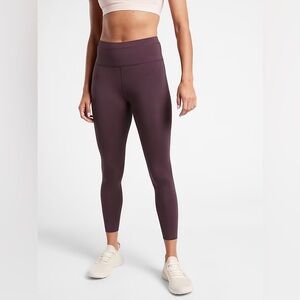Athleta Accelerate 7/8 Leggins tight